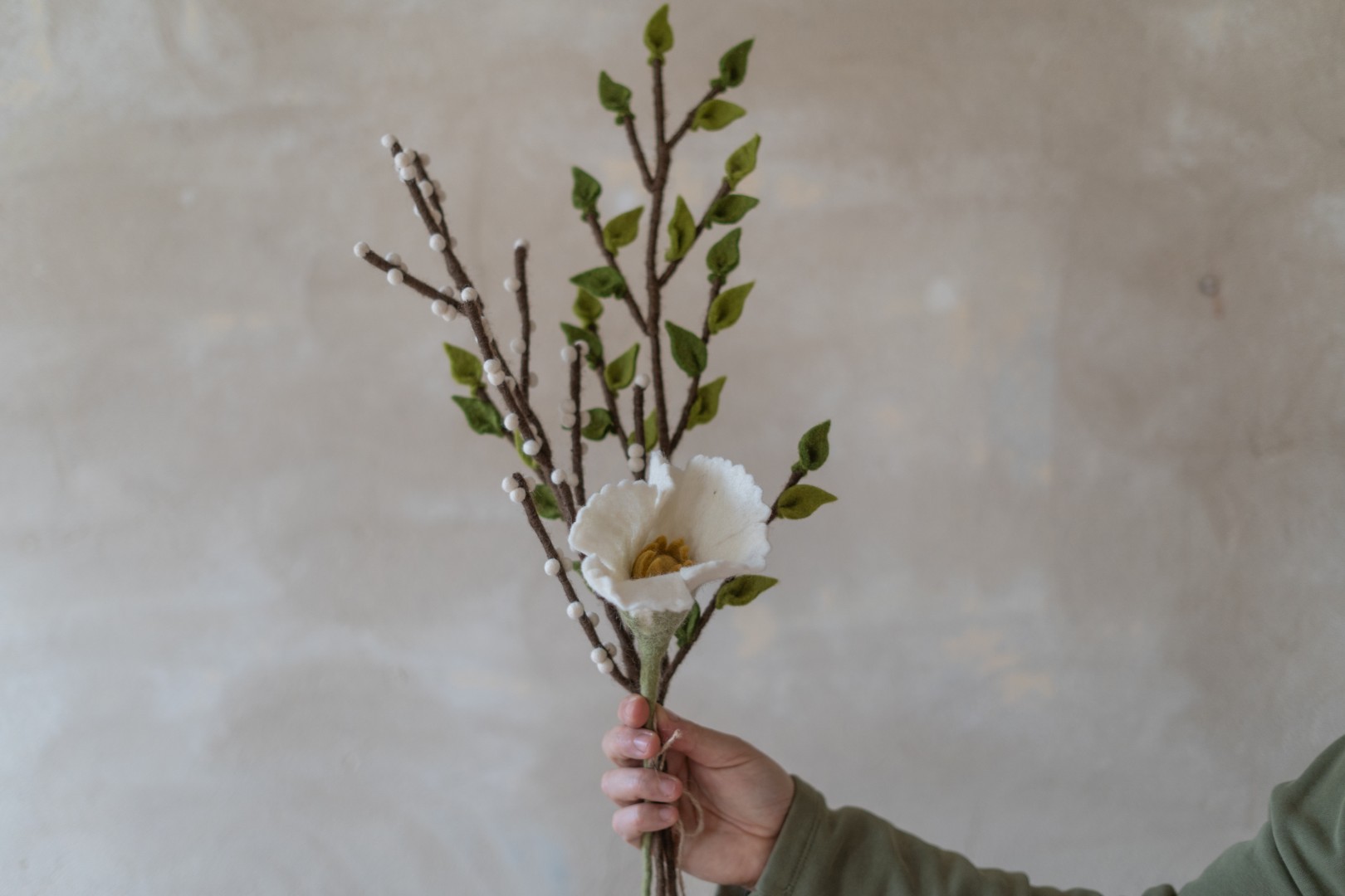 Blumen Beeren Zweige aus Filz