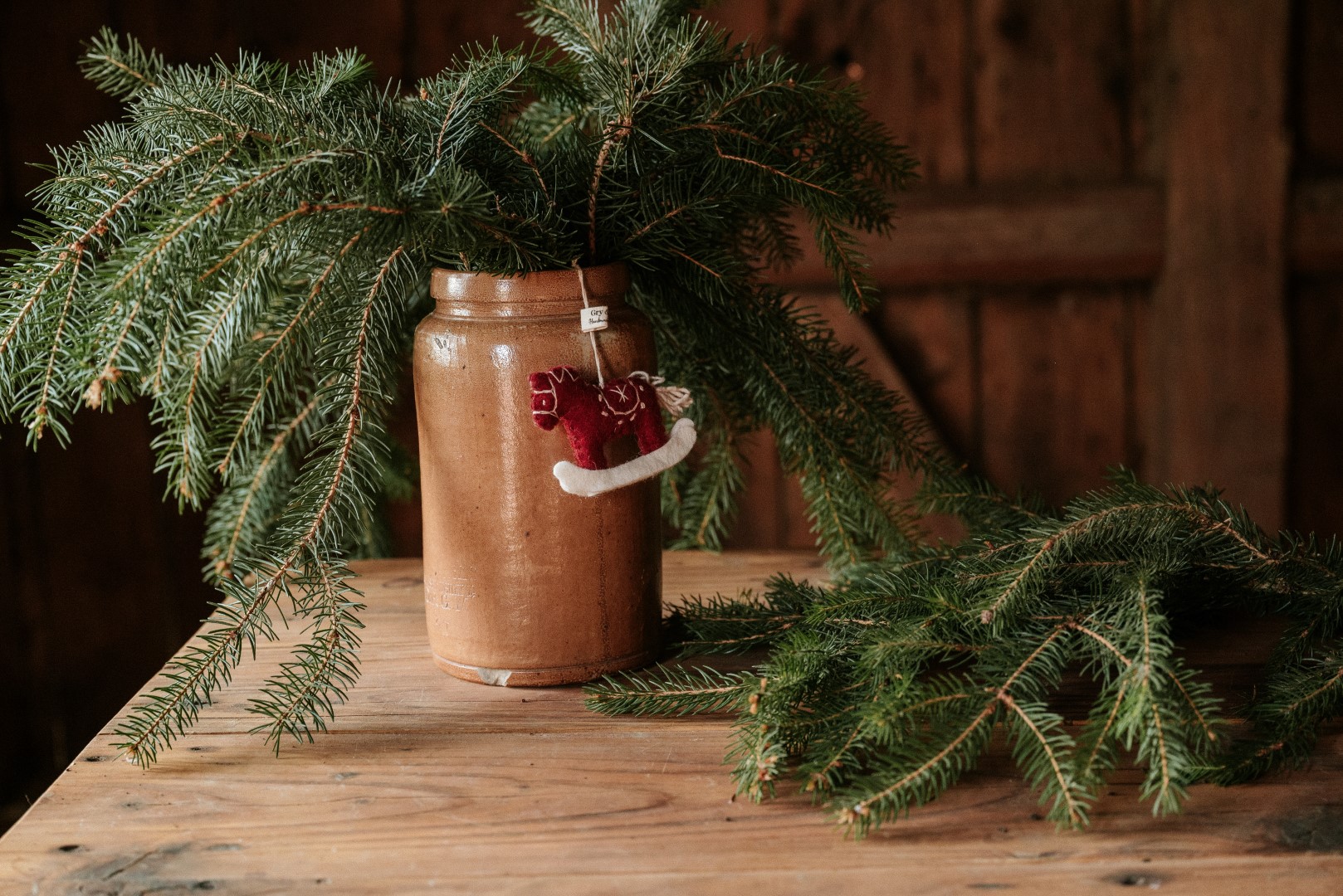 Christbaumschmuck aus Filz: Schaukelpferd