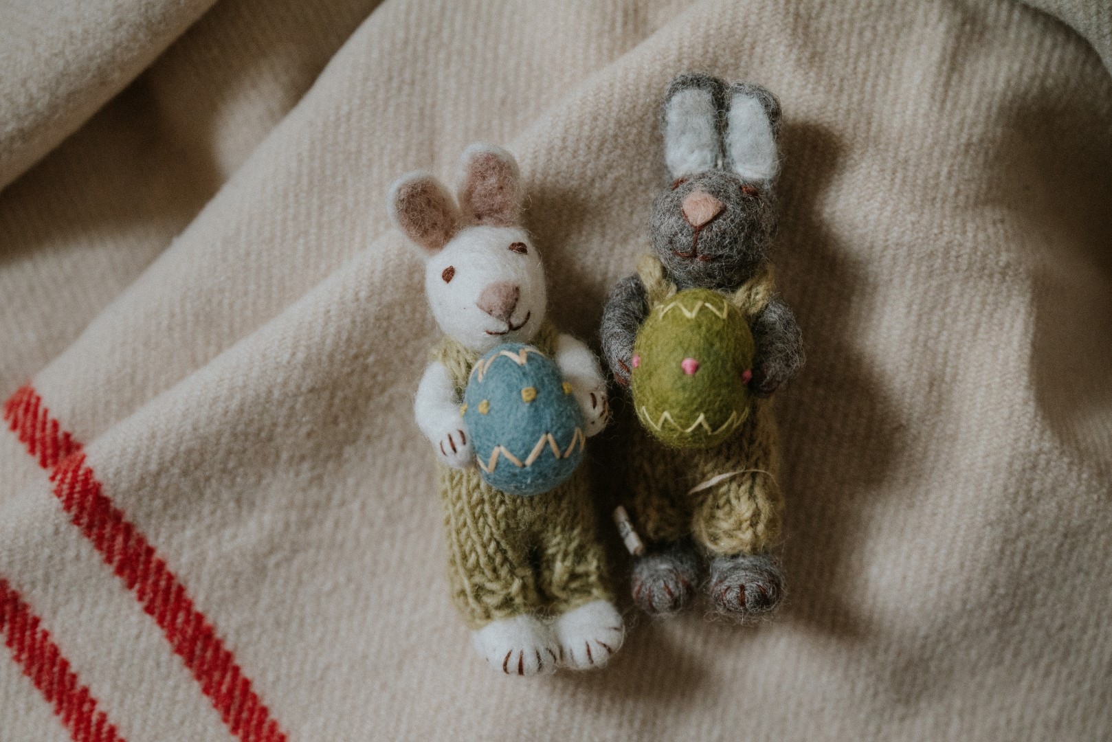 Gry & Sif Osterhasen Paar