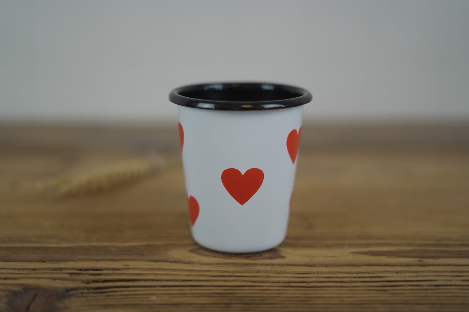 Becher Emaille Liebe