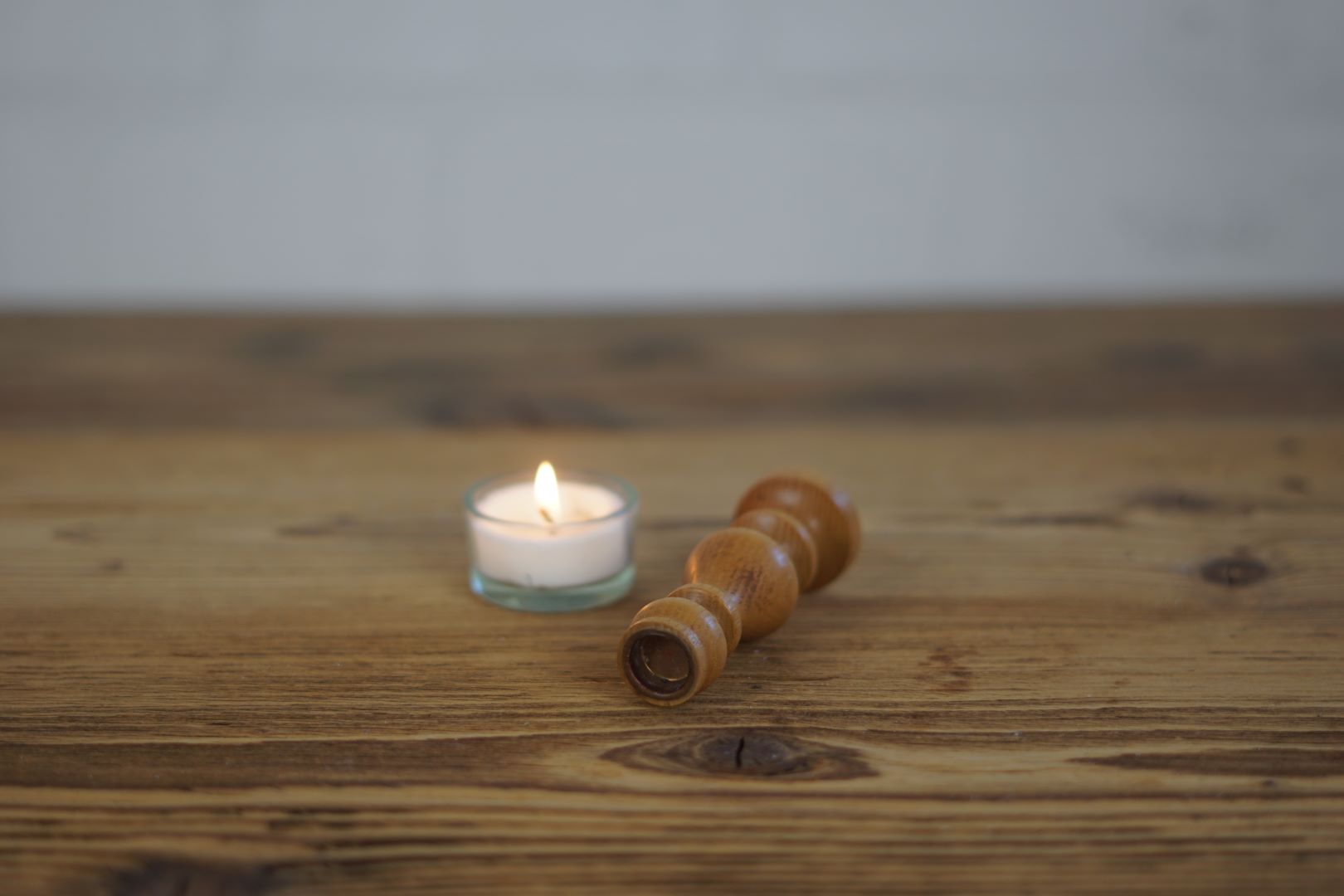 Kerzenständer aus Holz klein