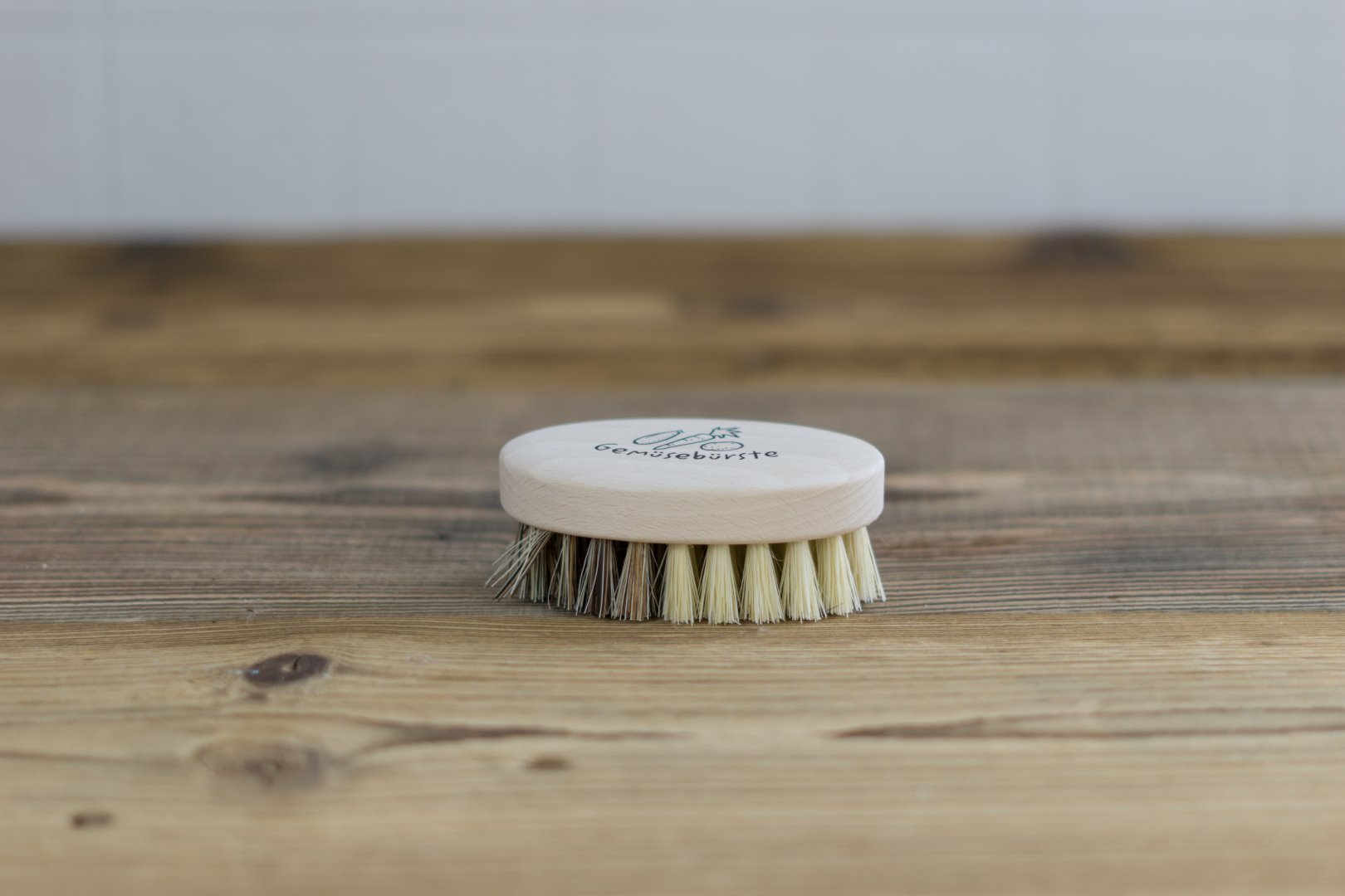 Kleine Gemüsebürste für Kinder