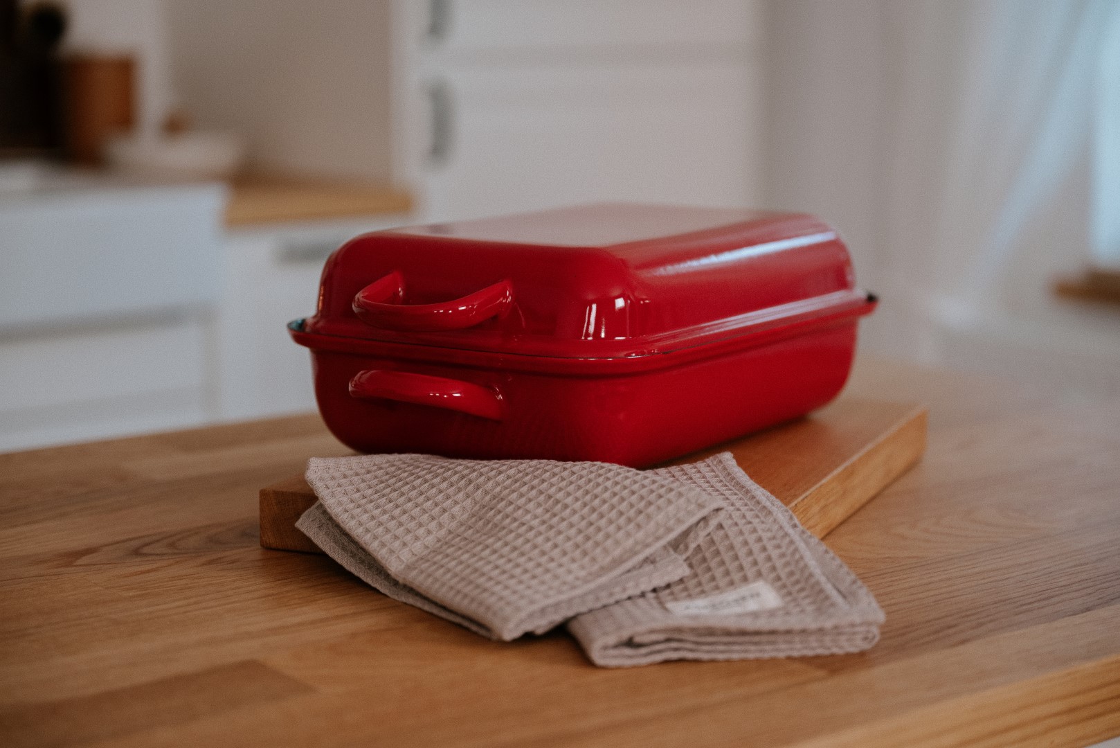 Riess Bratpfanne mit Deckel - rot