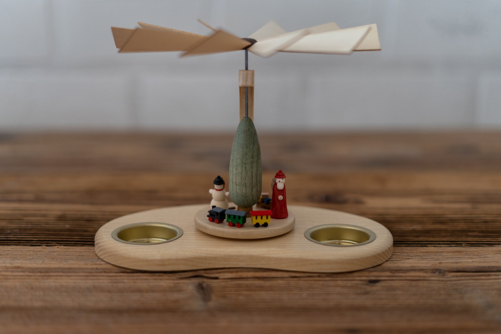 Bogenpyramide Weihnachtsmann - Theo Lorenz 