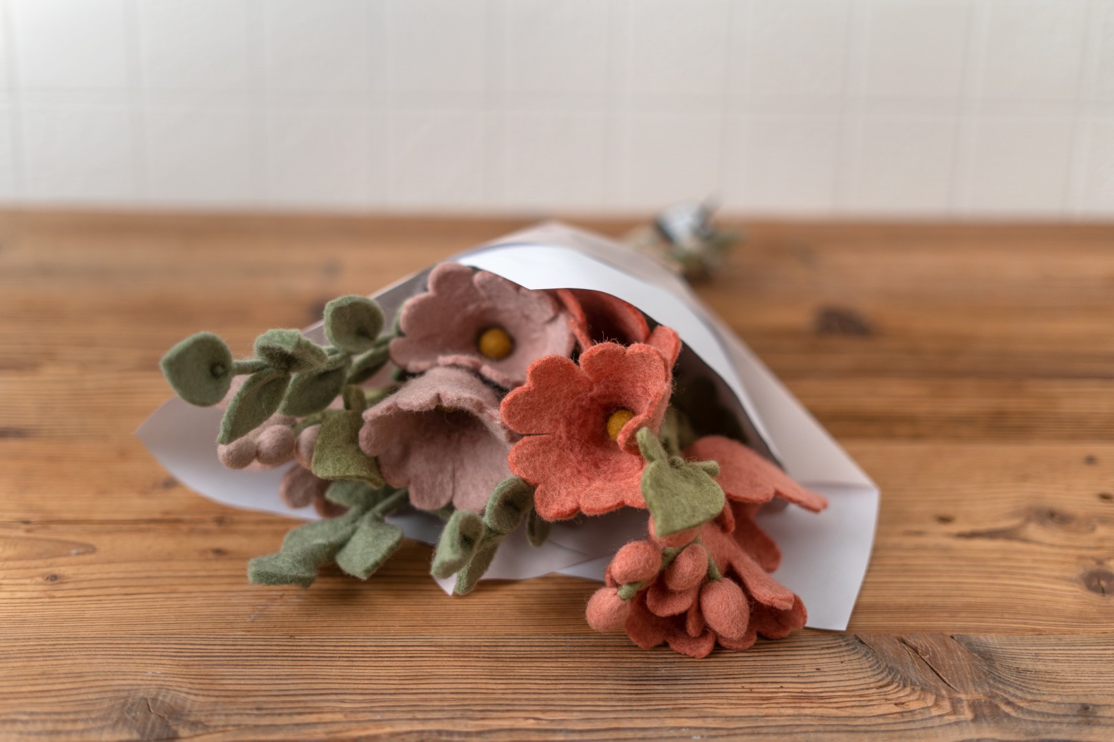 Dänische Filzdeko Blumen