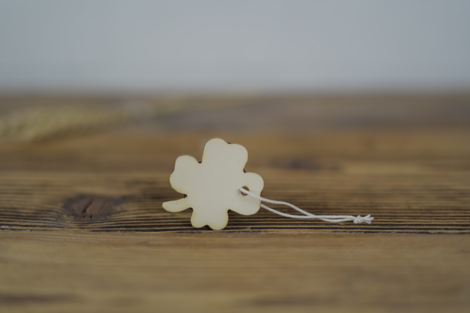 Getöpfertes Kleeblatt