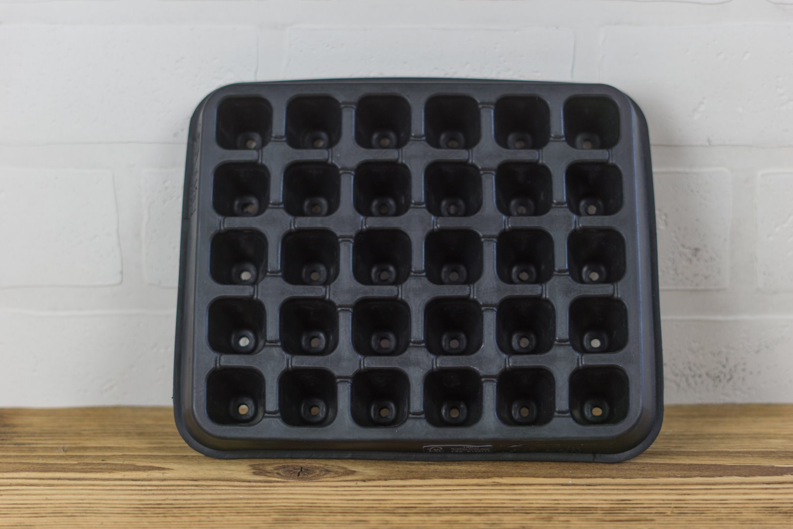 Anzuchtschale und Saatgutschale