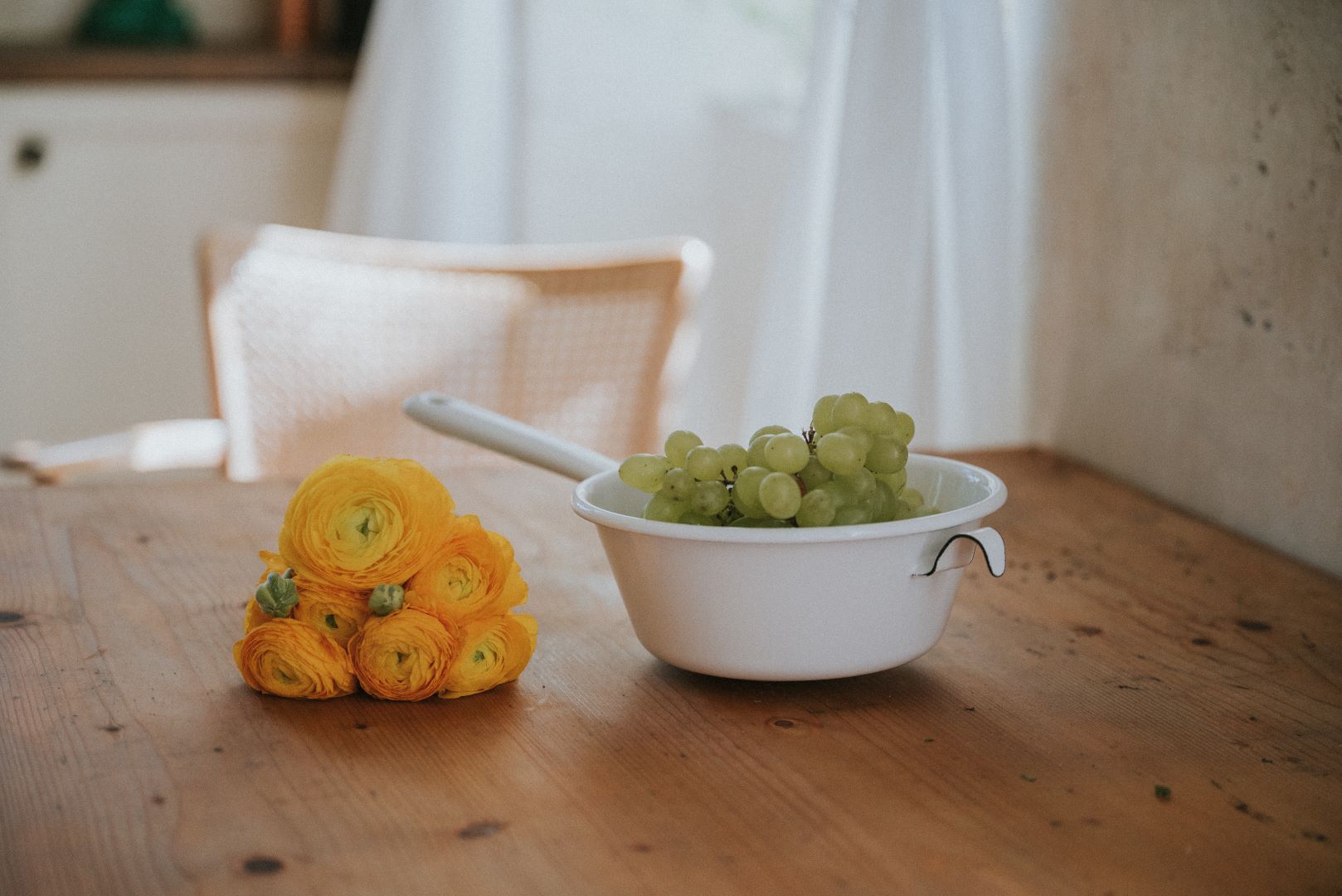 Riess Emaille Sieb mit Obst