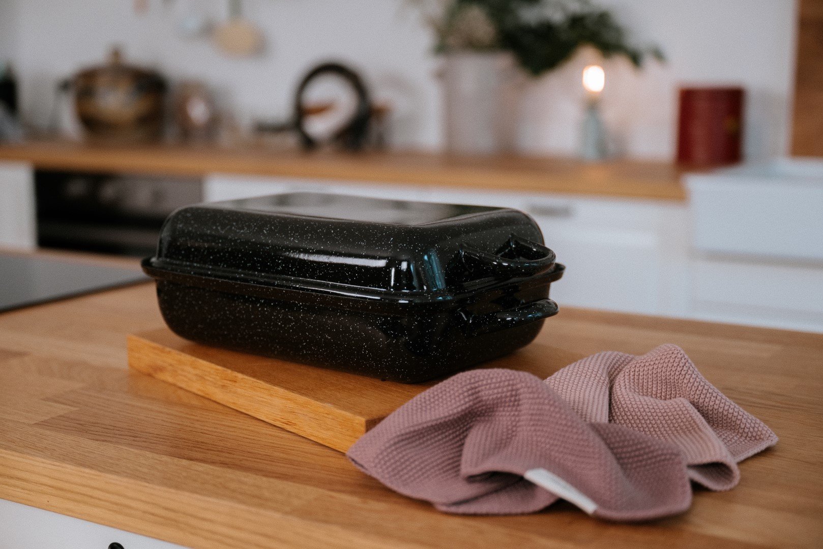 Viereckiger Bräter mit Griffen