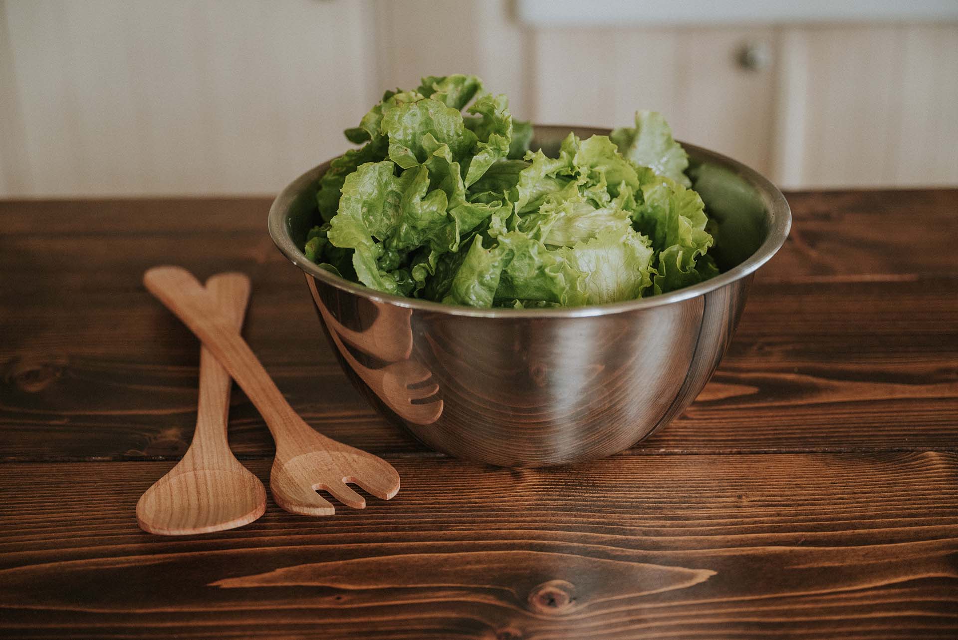 Salatbesteck aus Kirschholz
