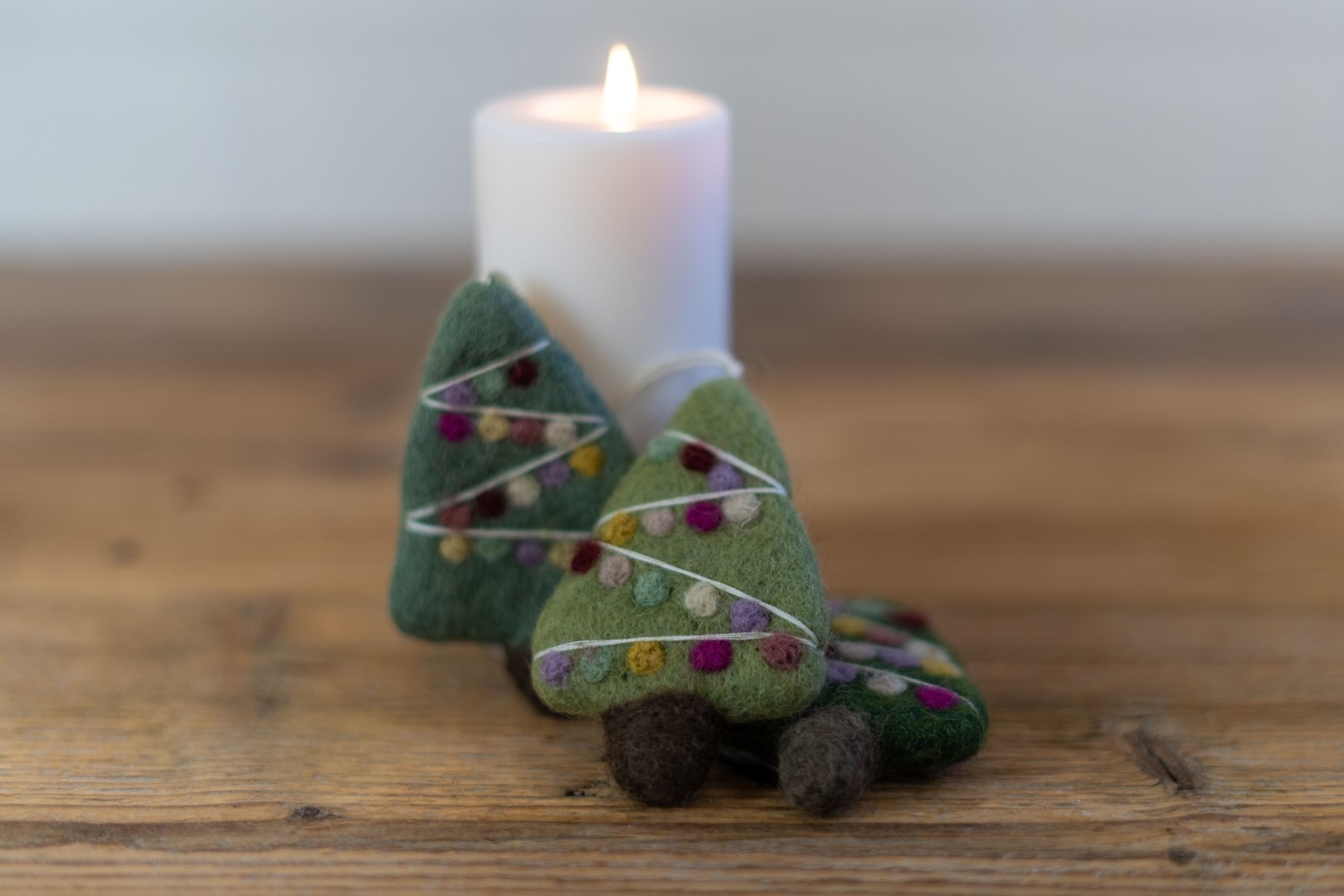 Filz Tannenbäume mit Lichterkette