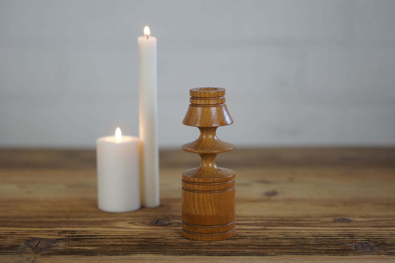 Kerzenständer aus Holz klein